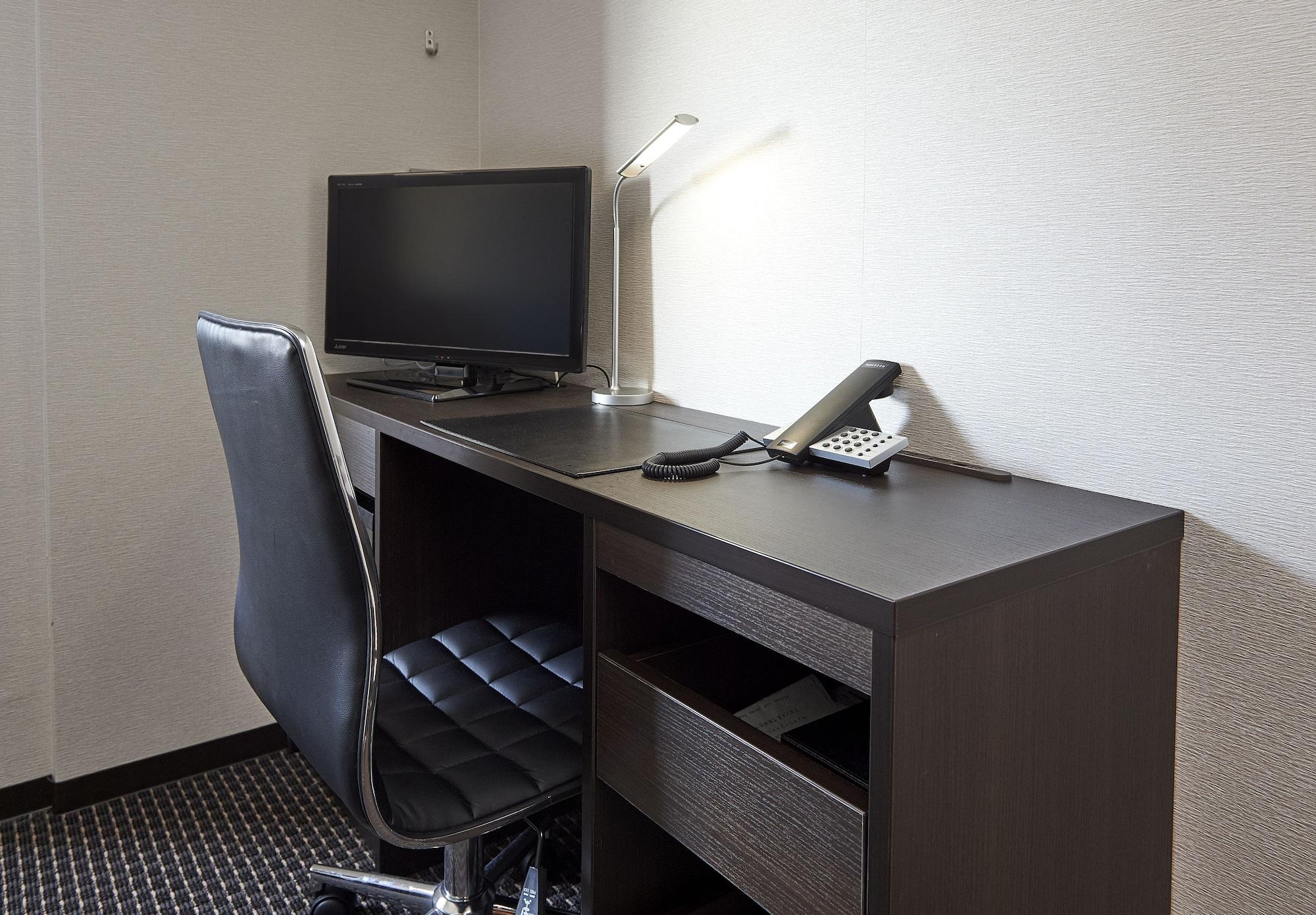Hotel Consort Shin-Osaka Buitenkant foto