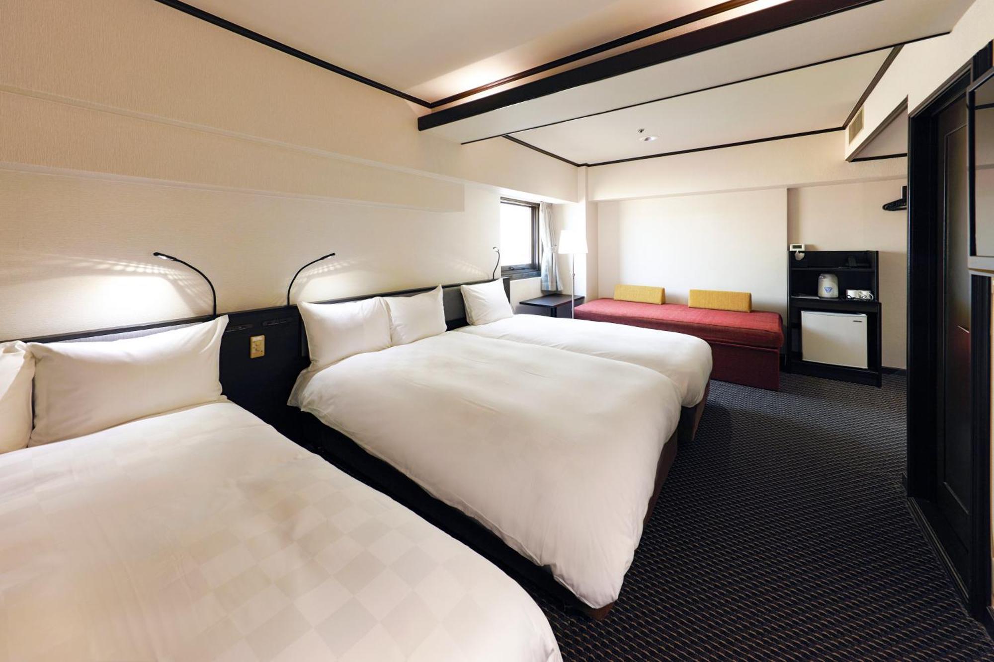Hotel Consort Shin-Osaka Buitenkant foto