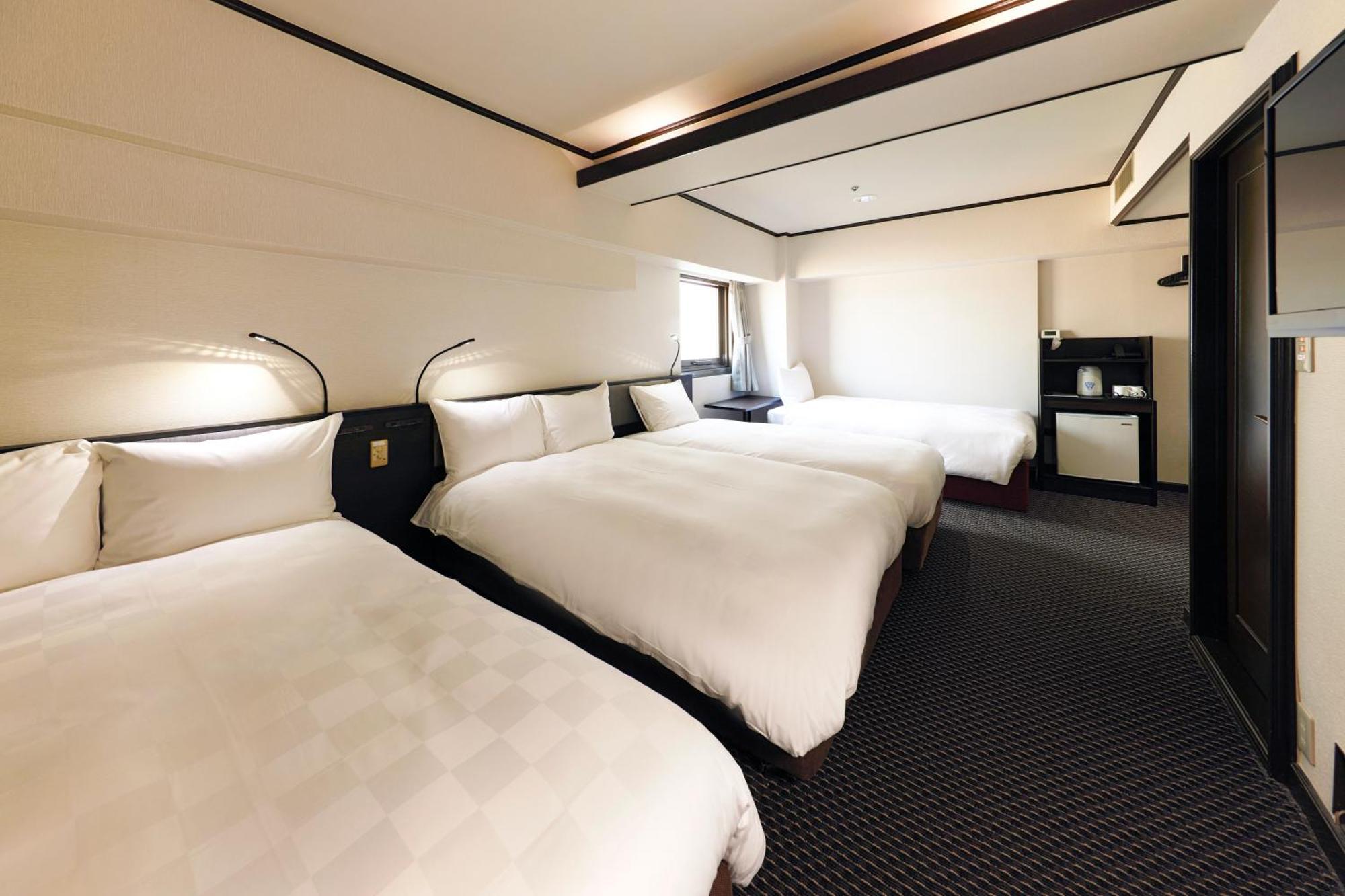 Hotel Consort Shin-Osaka Buitenkant foto